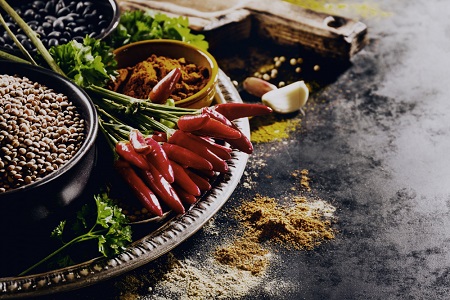 История специй: от сокровищ для королей до наших кухонных полок